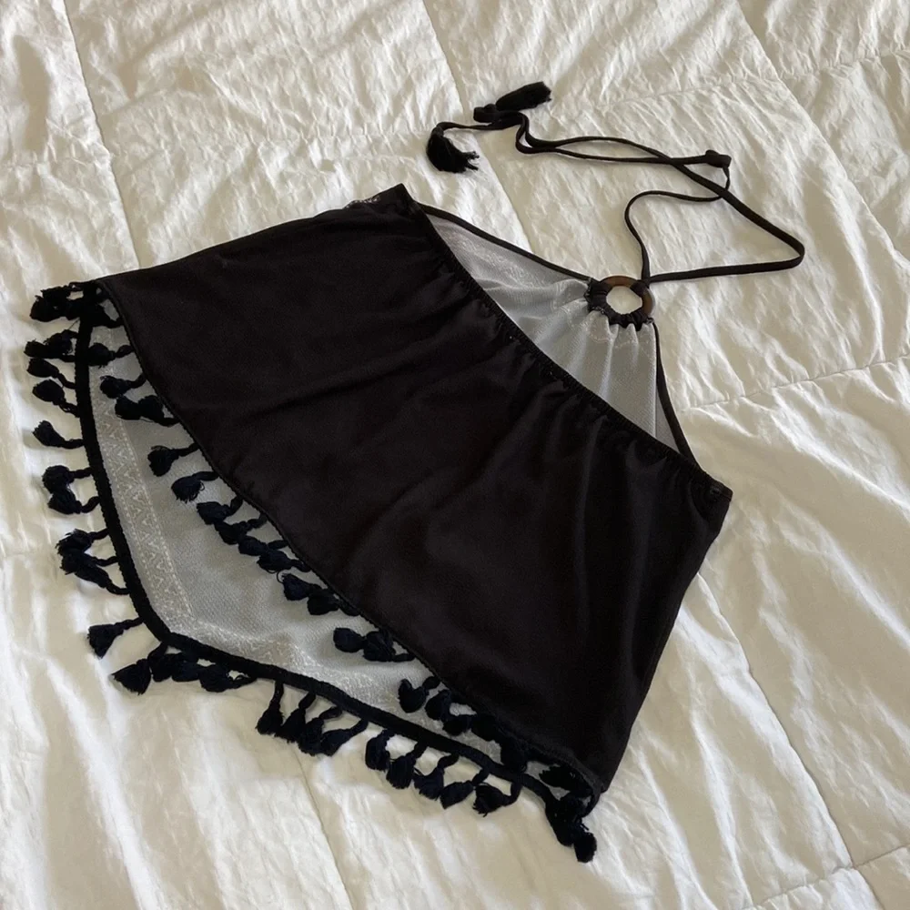 LIVE TO BE SPOILED - TROPICAL HALTER TOP - Picture 11 of 14